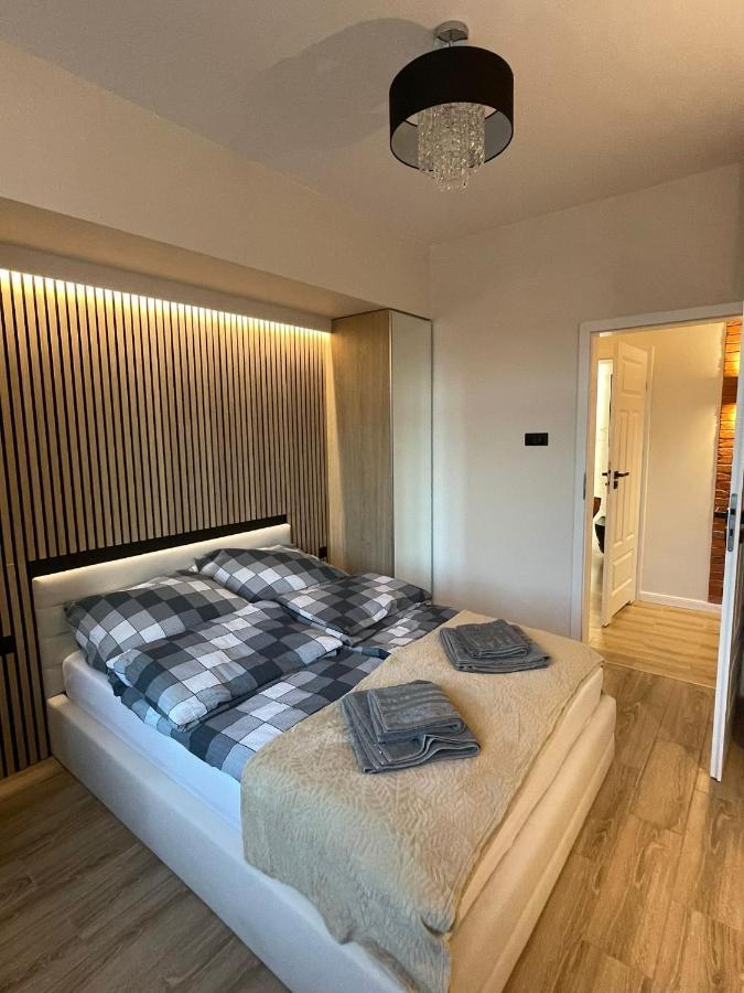 6 Osobowy Premium W Kamienicy - Centrum